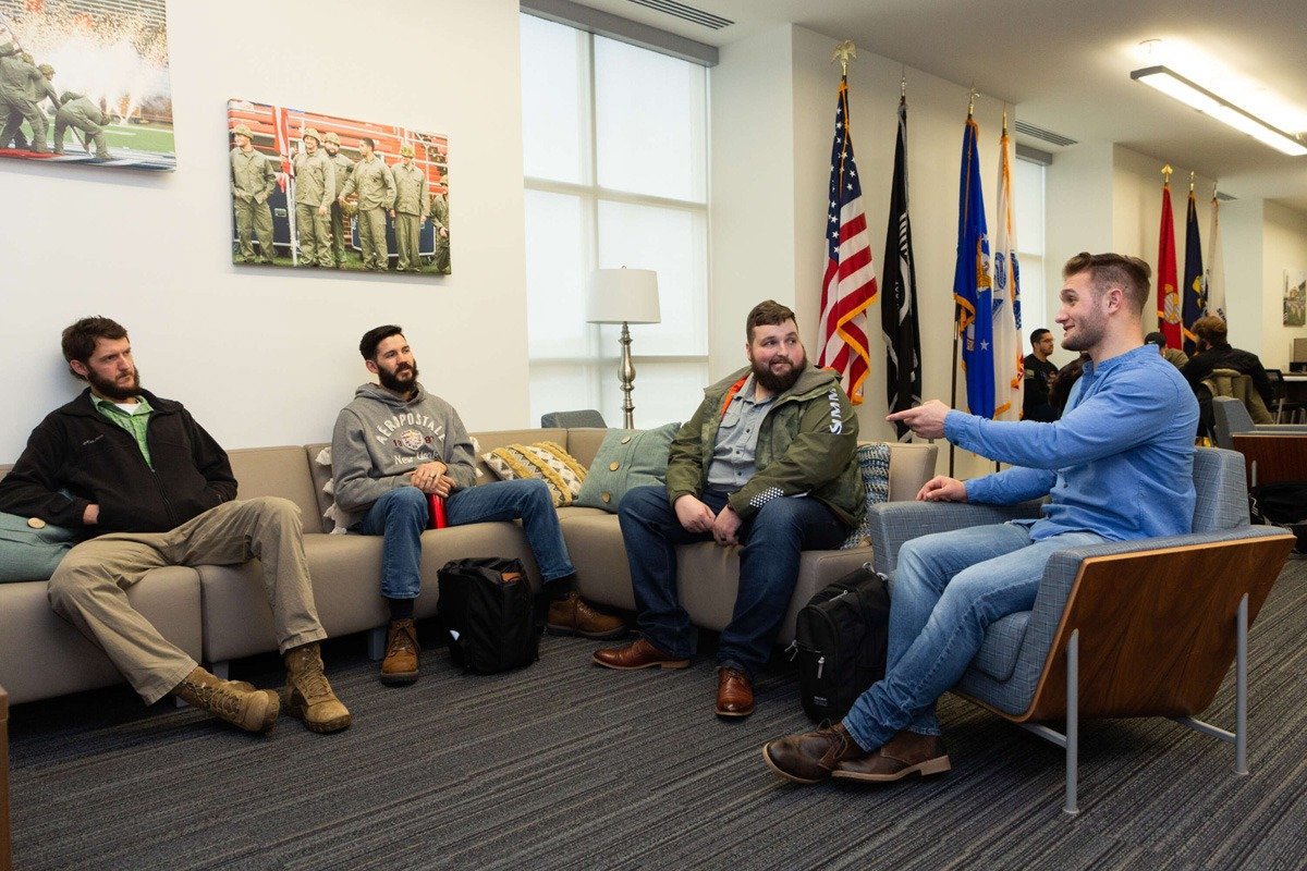 vc-veteran_meeting-01